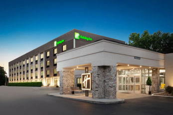 Holiday Inn Cleveland-Mayfield