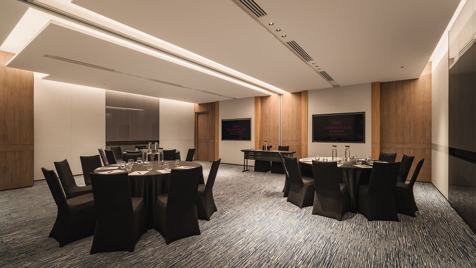 Crowne Plaza Penang Straits City Meeting