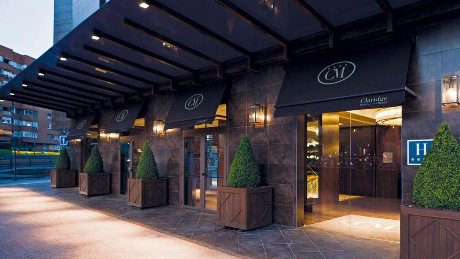 Hotel Claridge Exterior