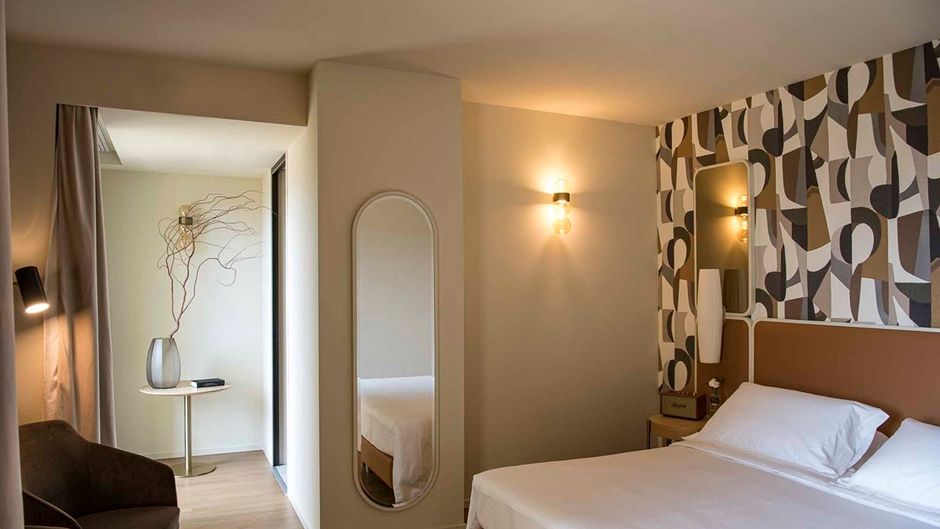 Columbus Urban Resort Room