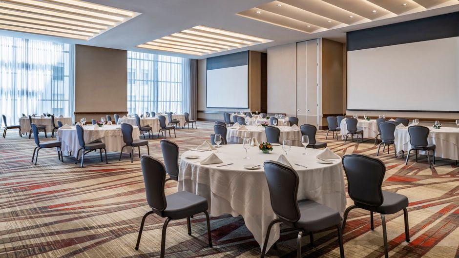 Medellin Marriott Hotel Meeting