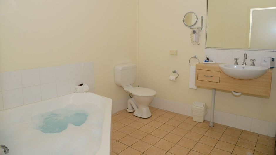 The Lismore Bounty Motel Spa