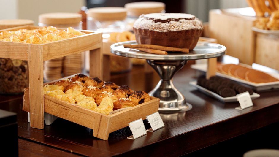 Pax Hotel Restaurant