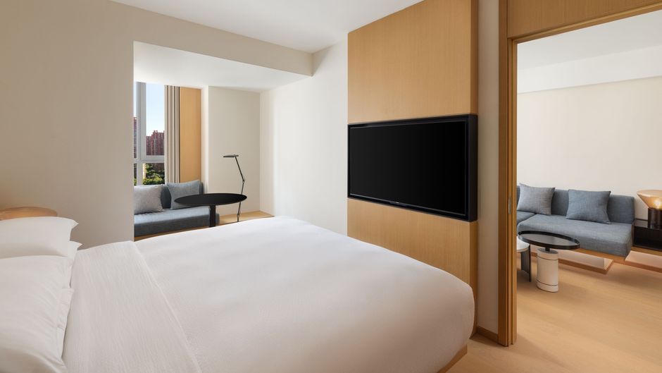 Fairfield Ian Yanta Marriott Suite