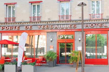 Porte de Versailles Hotel