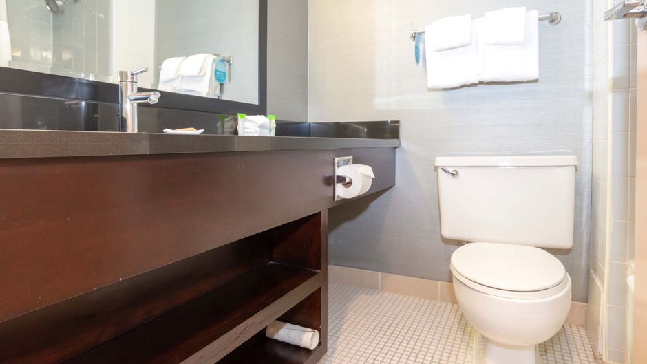 Sandman Hotel Lethbridge Room