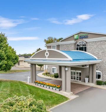 Holiday Inn Express Newington