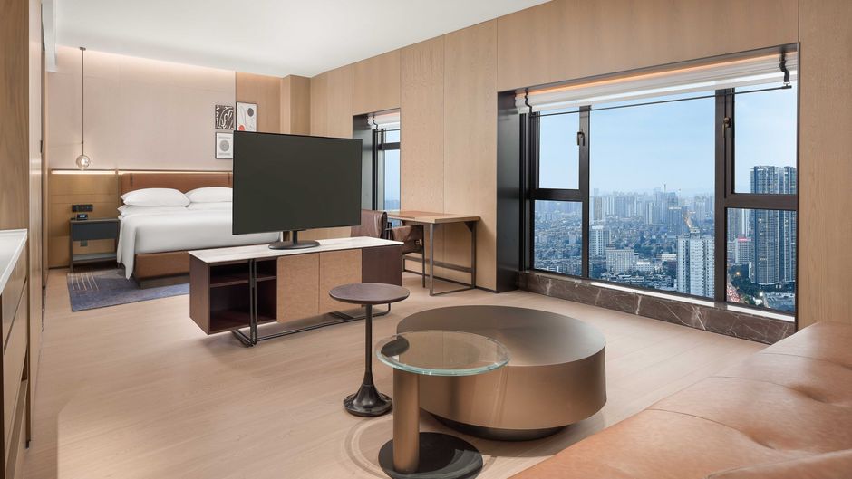 Four Points Chengdu Chunxi Rd Suite