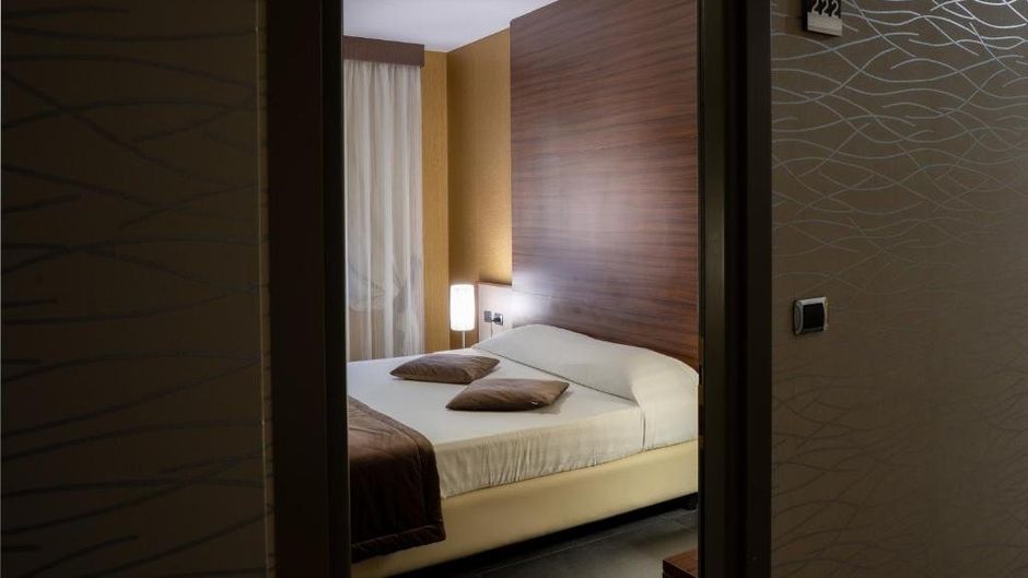 Hotel Premiere, Giugliano Spa