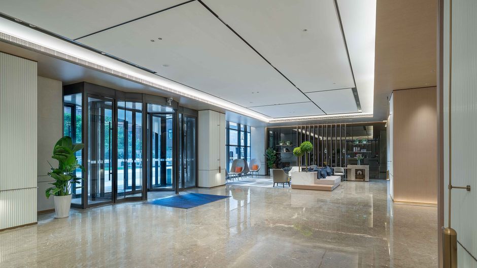 Holiday Inn Exp Xi'an Fengdong Exterior