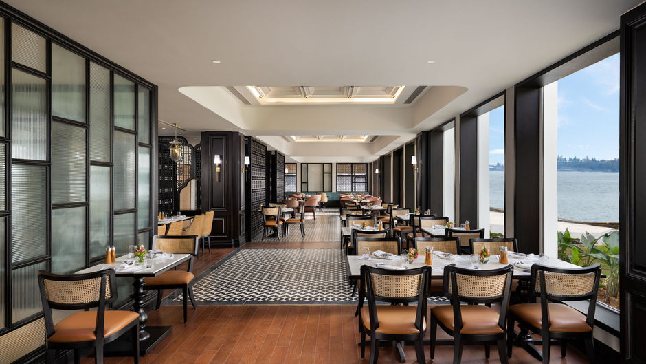Taj Malabar Resort and Spa Cochin Restaurant