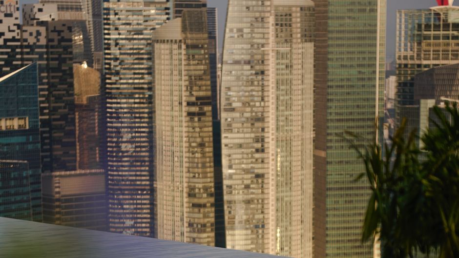 Marina Bay Sands, Singapore Pool