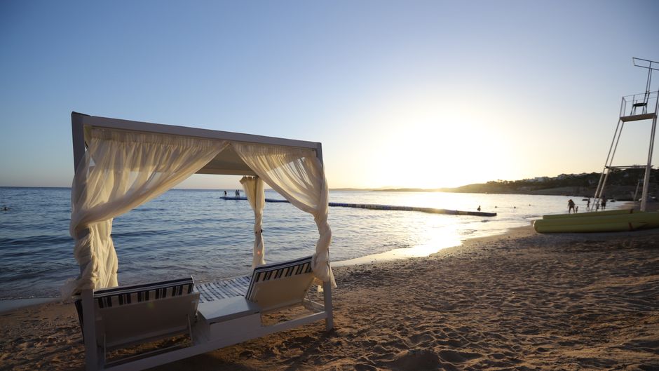 Continental Plaza Beach Resort Beach