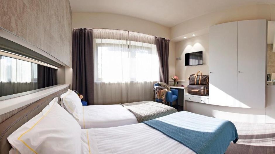 Hotel Albavilla Room
