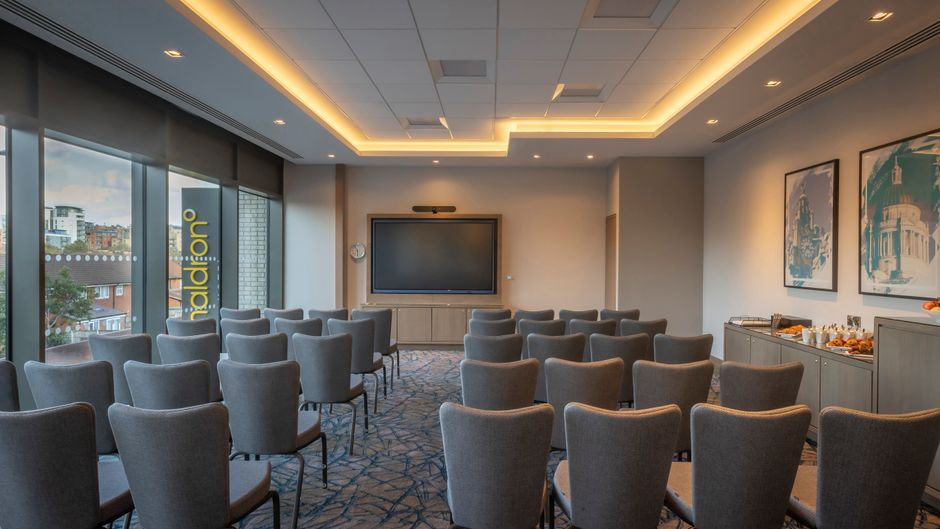Maldron Hotel Meeting