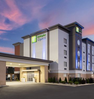 Holiday Inn Express Toledo North