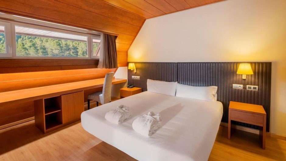 Iberik Rocallaura Balneari Room