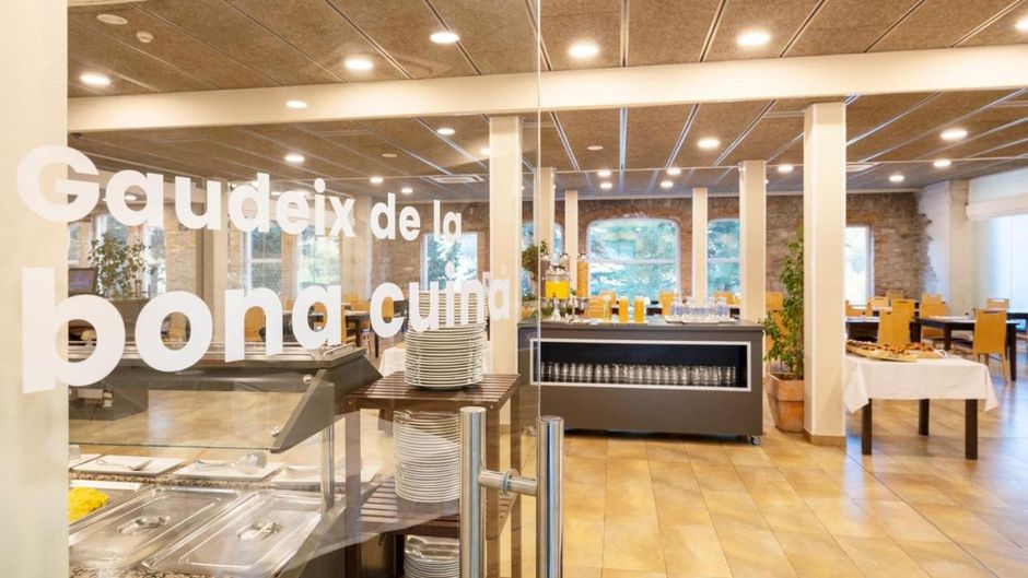 Iberik Rocallaura Balneari Restaurant