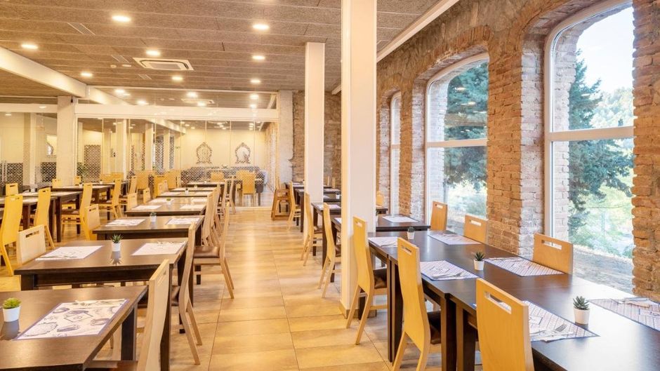 Iberik Rocallaura Balneari Restaurant
