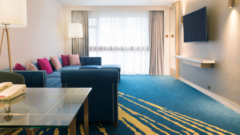 Holiday Inn Golden Mile Hong Kong Suite