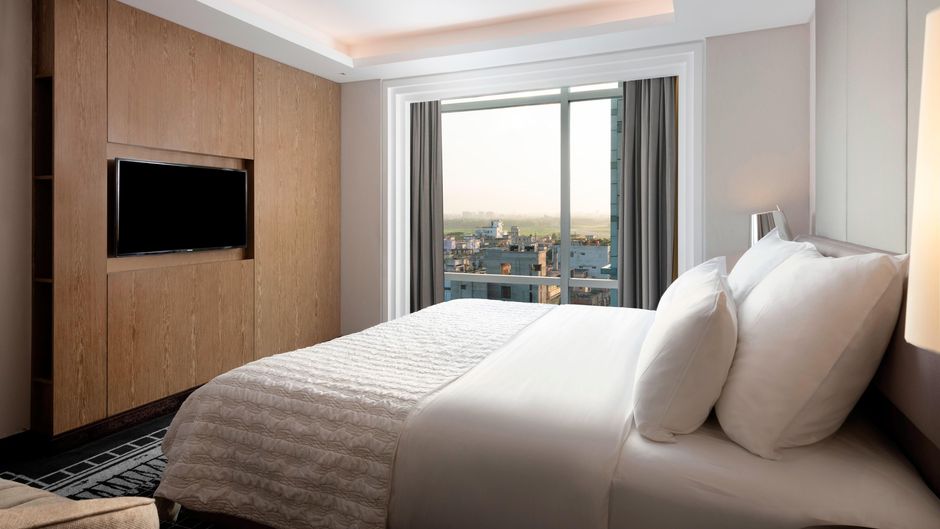 Le Meridien Dhaka Suite