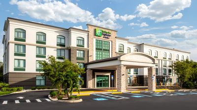 Holiday Inn Express & Stes Bradenton E.