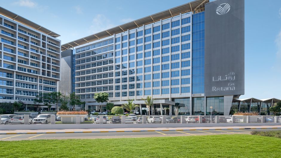 Park Rotana Exterior