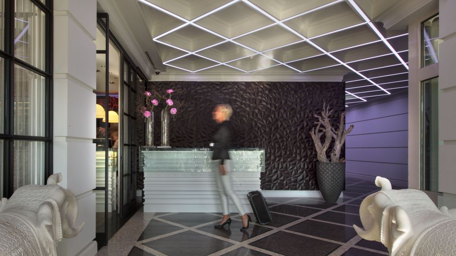 Hotel Dux Lobby