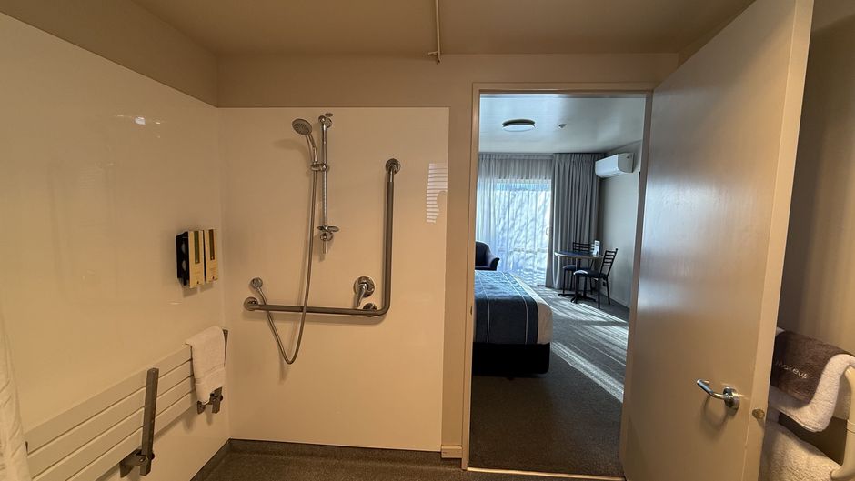 The Suites Ashburton Room