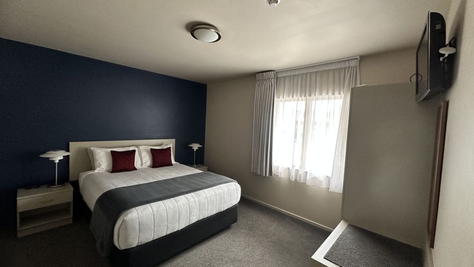 The Suites Ashburton Room