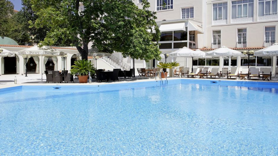 Theoxenia House Pool