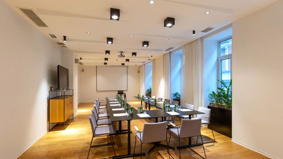 Boutique Hotel Museum Meeting
