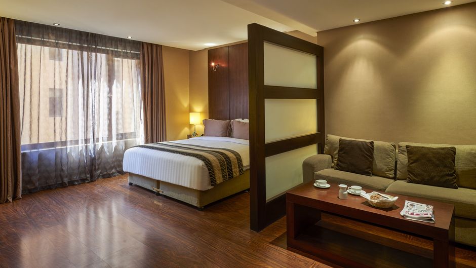 Safir Fintas Kuwait Room