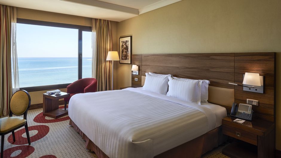 Safir Fintas Kuwait Room