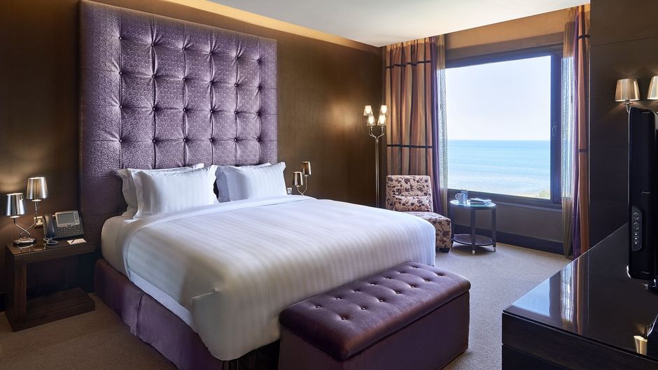 Safir Fintas Kuwait Room