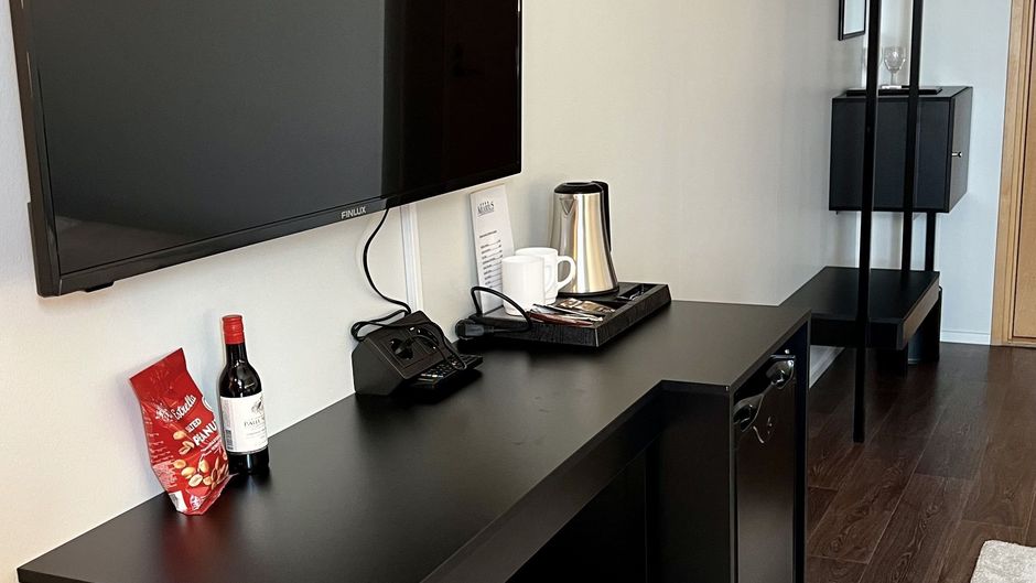 Aquarius Hotel Room