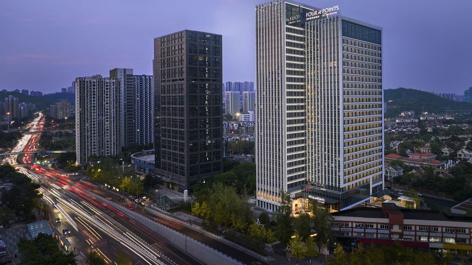 Four Points Chongqing North Railway Exterior