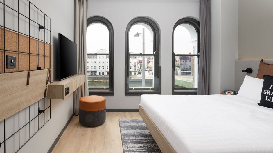Moxy Cork Room