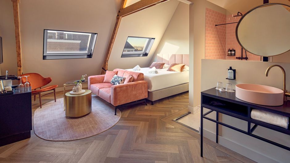 The Anthony Hotel Room