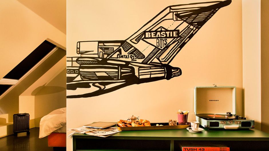 JAMS Music Hotel Room