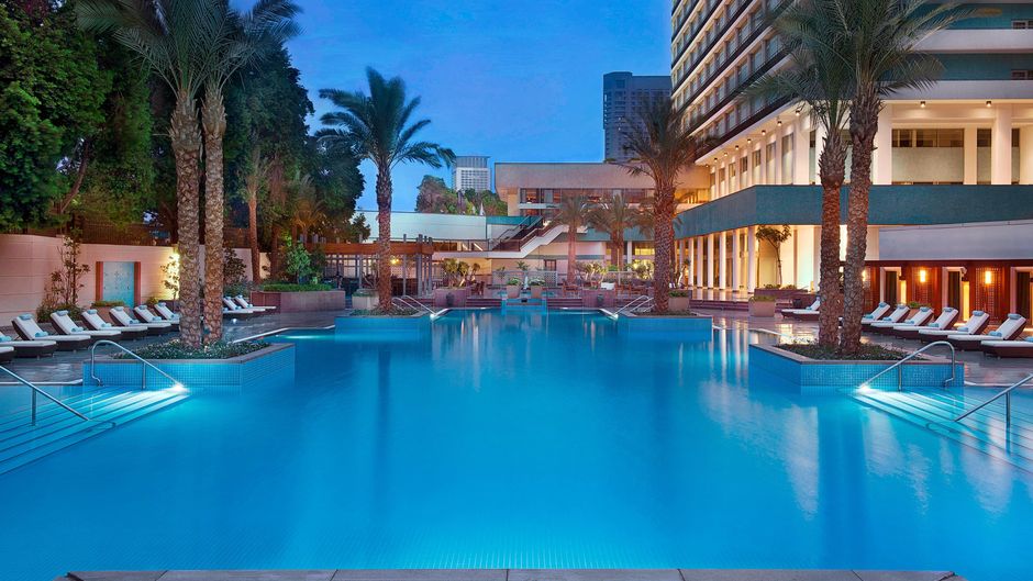 The Nile Ritz-Carlton Cairo Pool