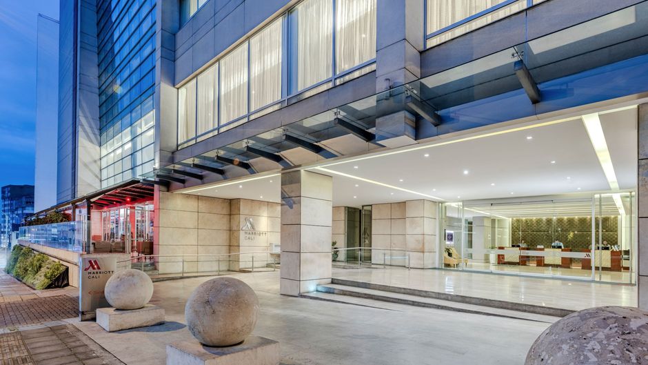Cali Marriott Hotel Exterior