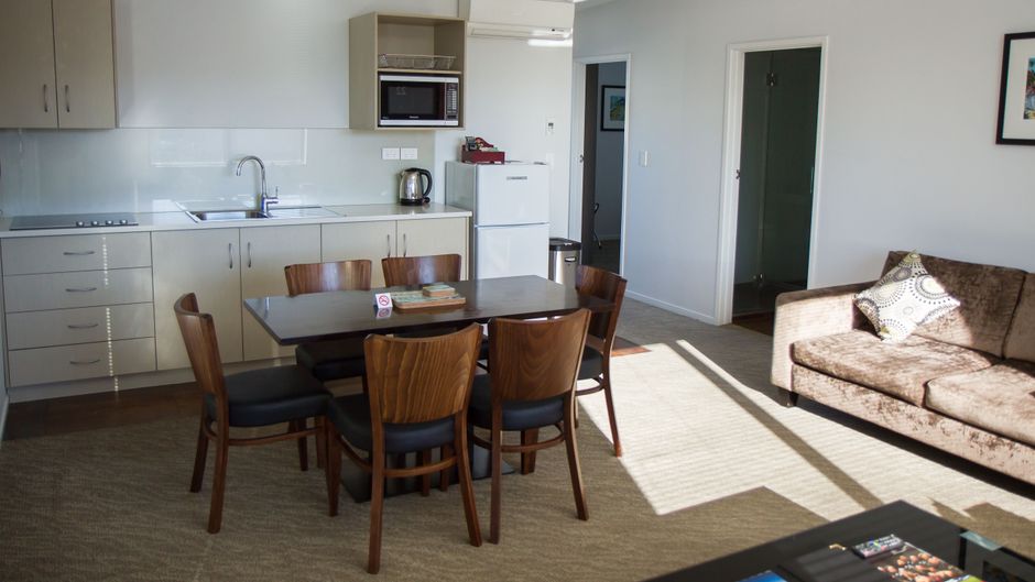 850 Cameron Motel Room