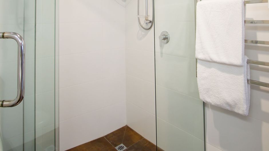 850 Cameron Motel Room