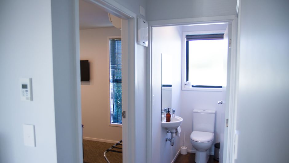 850 Cameron Motel Room