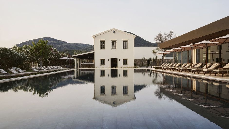 The Olivar Suites Exterior