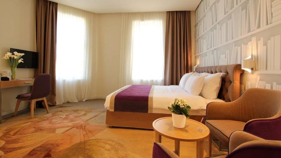 Jump Inn Hotel Belgrade Room
