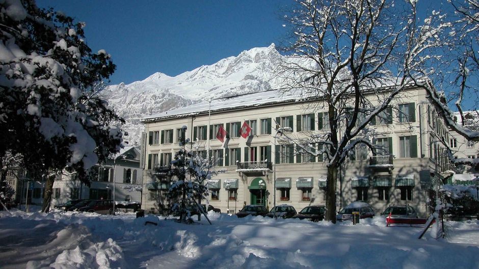 Glarnerhof Hotel Exterior