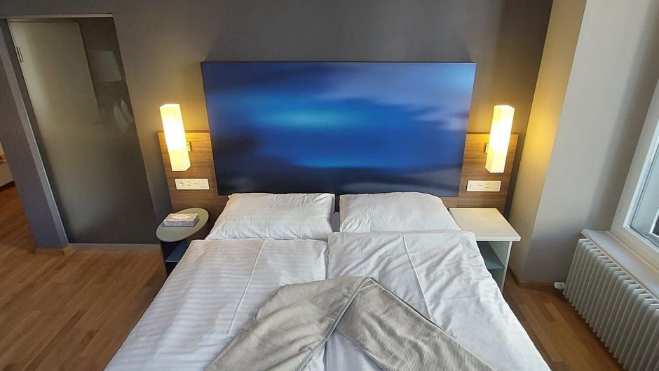 Glarnerhof Hotel Room