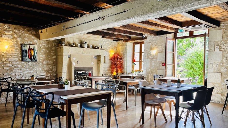 Hotel The Originals Pigeonnier du Perron Restaurant